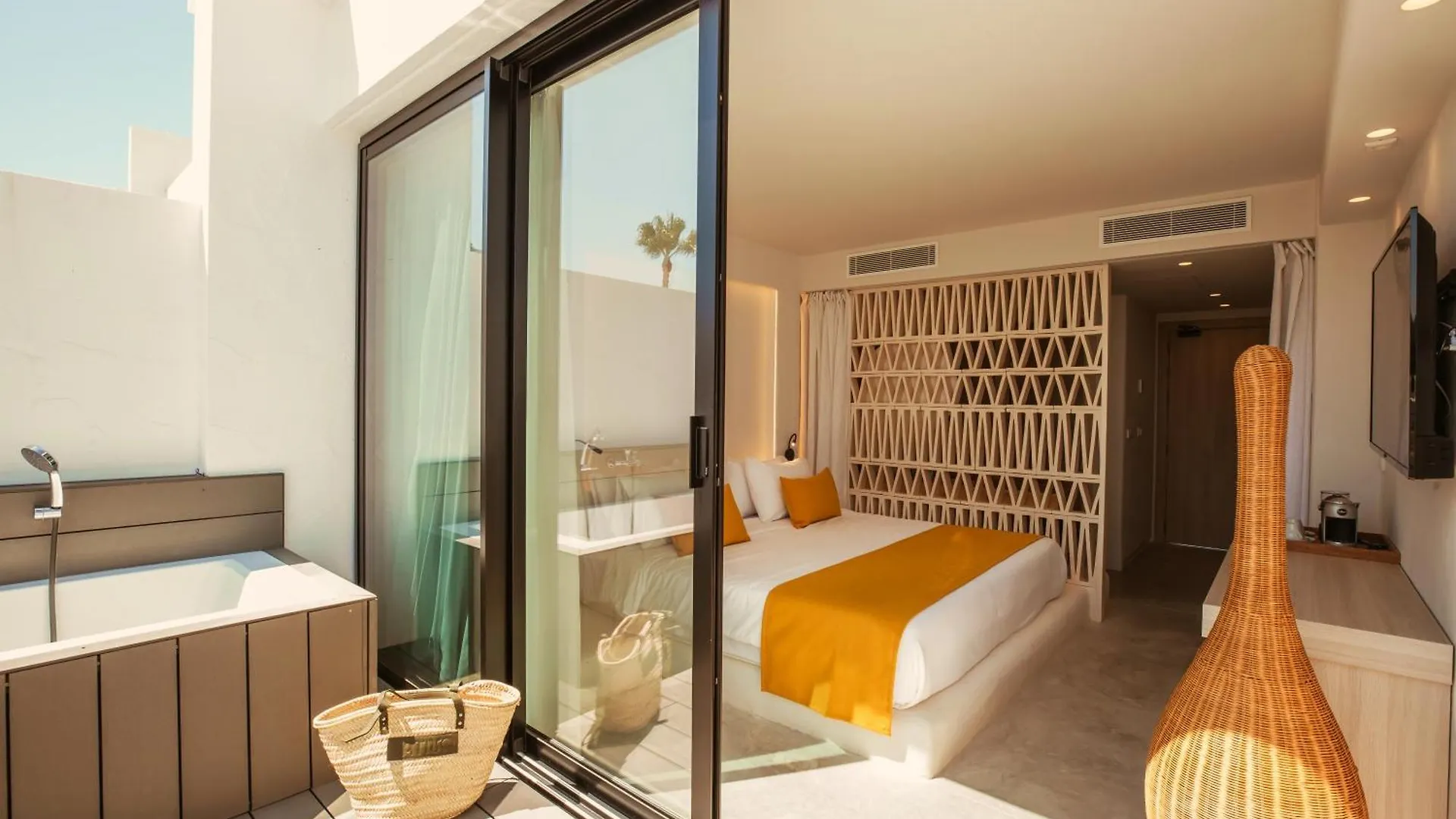 Nativo Hotel Ibiza Santa Eularia des Riu