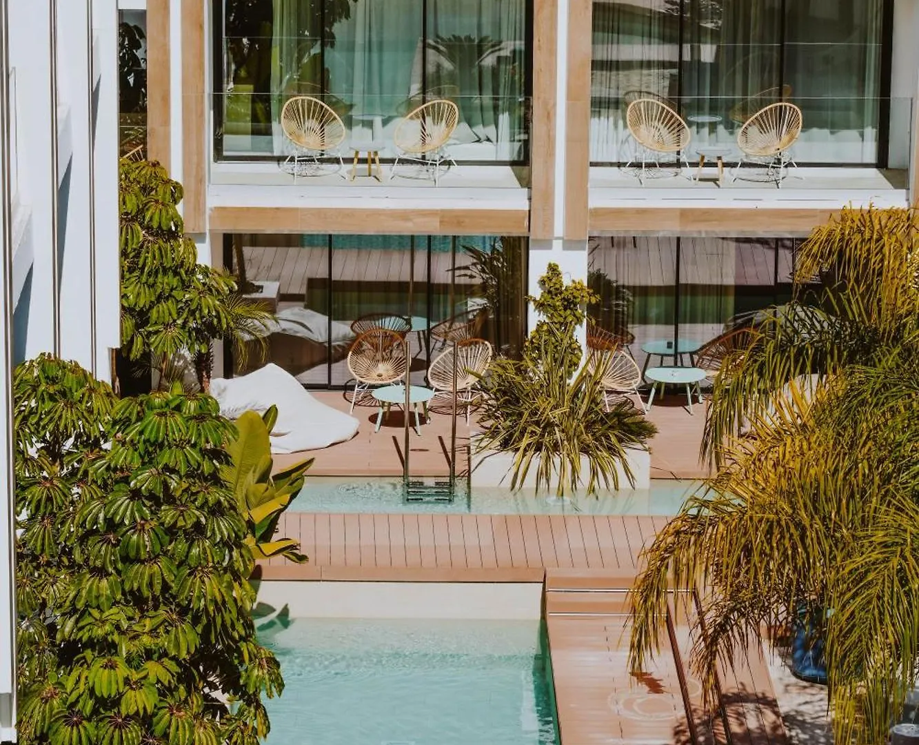 Nativo Hotel Ibiza Santa Eulària des Riu 4*,