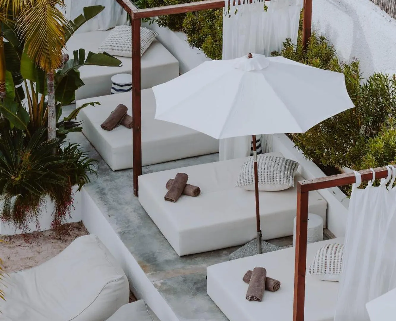 Nativo Hotel Ibiza Santa Eulária des Riu 4*,  Espanha